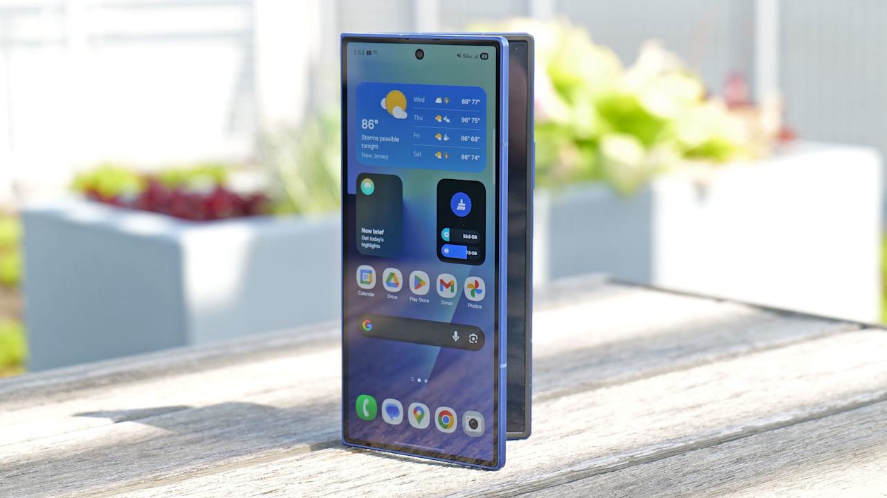 The best foldable phones for 2025