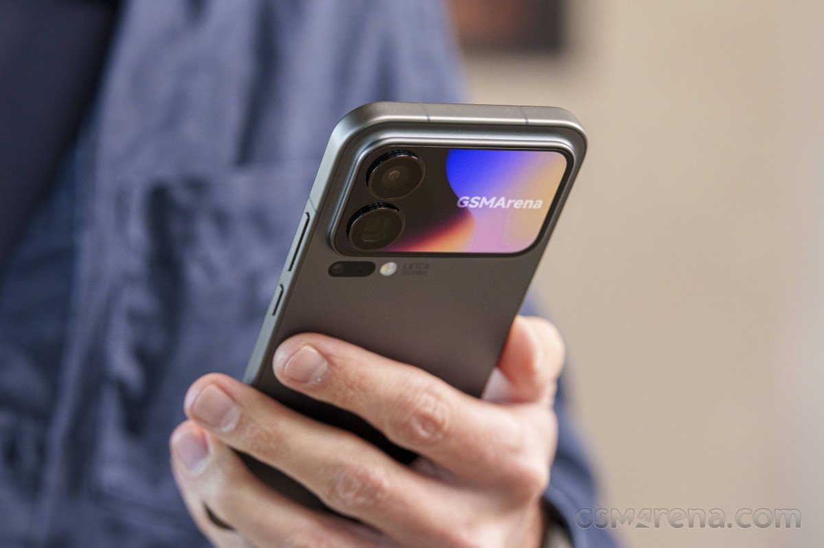Xiaomi 17 Pro Max in for review