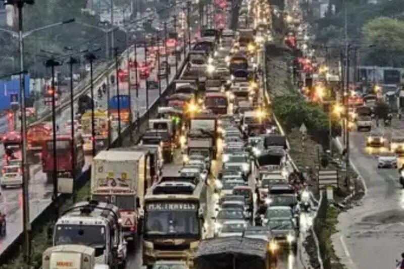 Entry ban in Delhi from Nov 1: Which vehicles can enter & which cannot