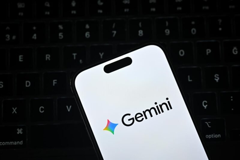 Google brings free Gemini access to India’s largest carrier
