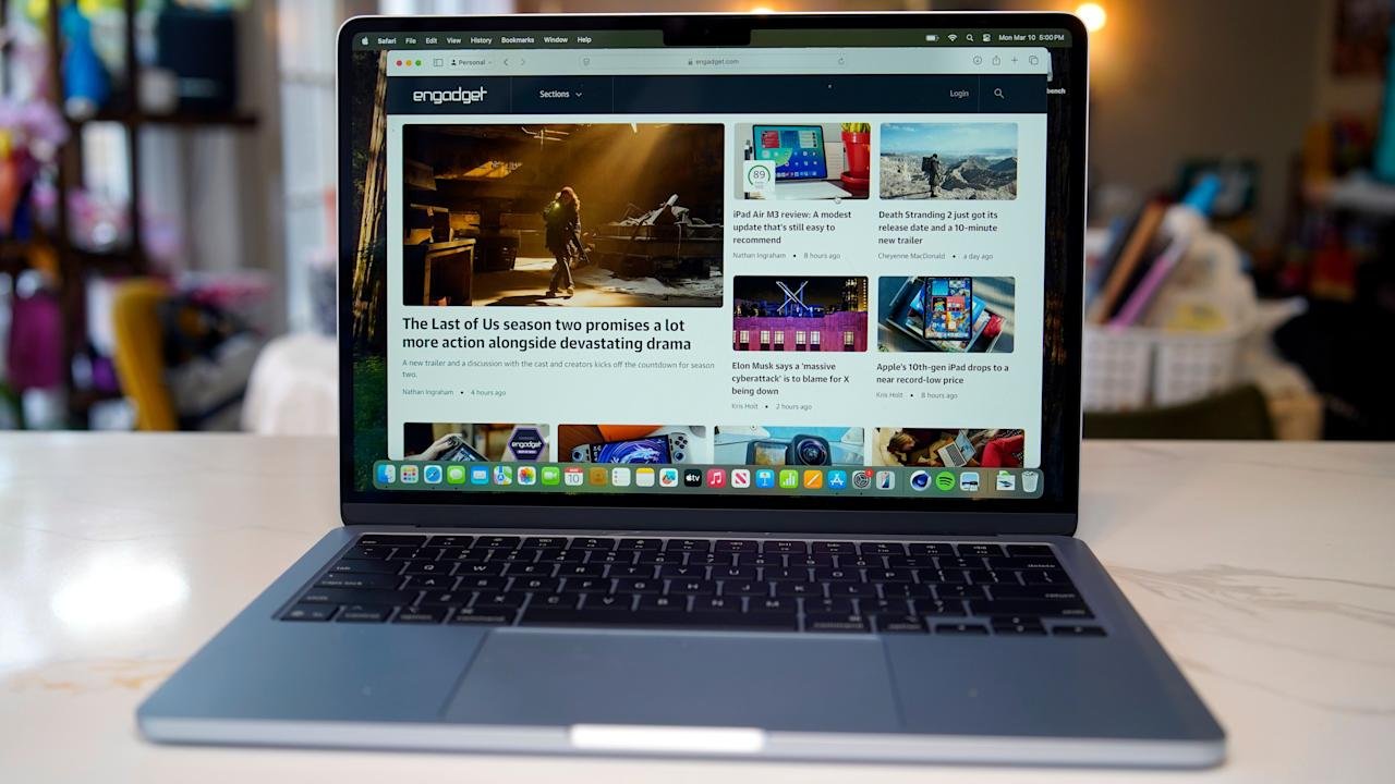 Which Apple laptop should you buy?