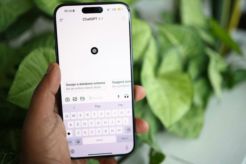 ChatGPT in WhatsApp will stop working in January