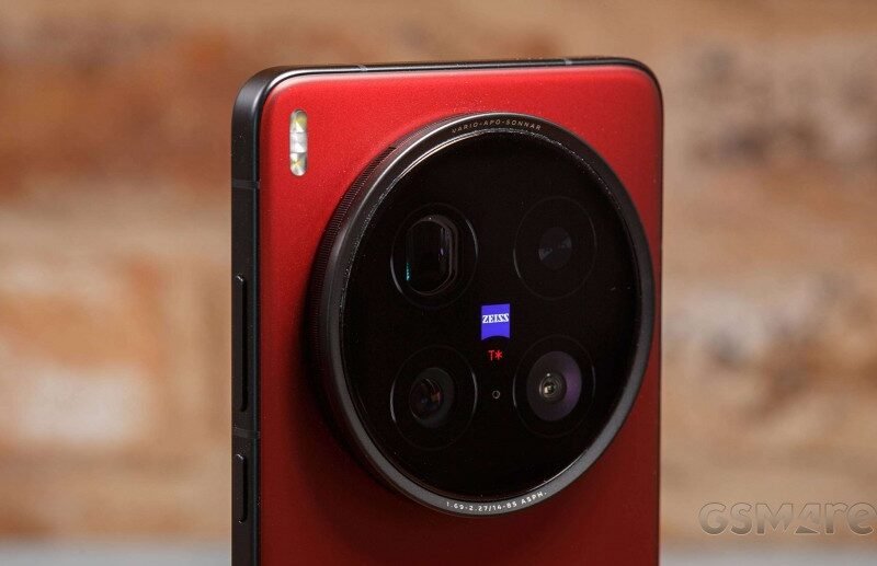 vivo X300 Ultra is going global after all