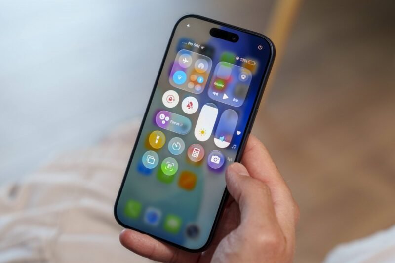 First iOS 26.2 and iPadOS 26.2 betas now available for developers