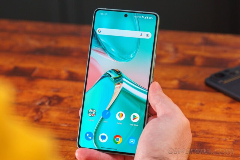 Asus ROG Phone 9 and Zenfone 12 Ultra receive Android 16 update
